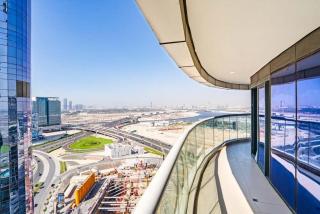 Exquisite 1BR at DAMAC Paramount Tower D - 2