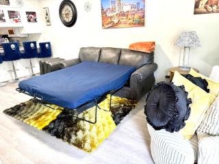 Luxury Townhome Greenville, NC Near ECU Campus - 4