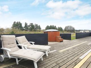 8 person holiday home in Brovst-By Traum - 8