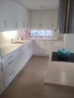 Downtown apartment all to yourself - 1