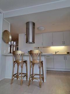 Downtown apartment all to yourself - 6