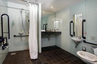Holiday Inn London Luton Airport by IHG - 9