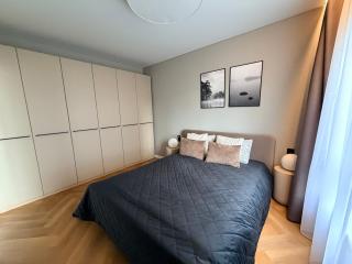 Two bedroom LUXURIOUS Spacios Apartment - 2