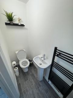 City Escape Stylish 4 bedroom house in Nottingham - 7