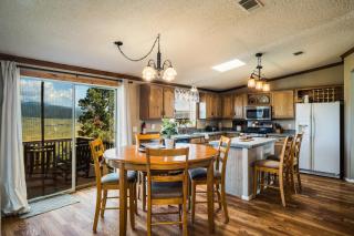 Angel Fire Home Sangre de Cristo Mountains View! - 4