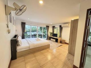 PROpaganda Guest House - 6