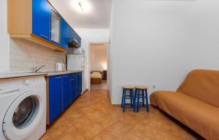 Gorgeous Apartment In Lukoran With House Sea View - 8