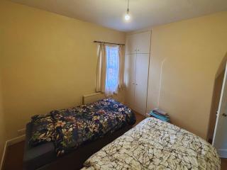 Entire Banbury House - Walking Distance To The Station & Shops - 5