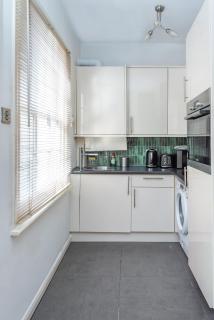 The City Apartment - 6