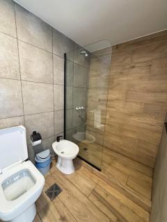 Casa espectacular con 3 habitaciones en suite de lujo, 4 baños, patio al aire libre con jacuzzi y ubicacion perfecta a 3 cuadras de la plaza - Bonavista Rentals - 7