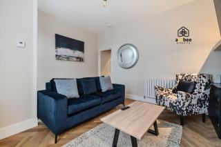 2 Bed Home near Etihad & Manchester City Centre on a quiet street with Free Parking - 4