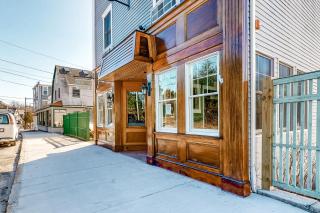 The Colonels Suites Unit 3 - 7