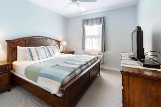 The Colonels Suites Unit 3 - 2