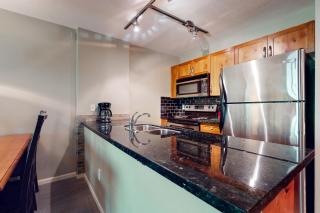 Town Plaza, Unit 302 - 5