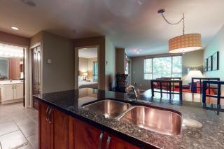 Town Plaza, Unit 302 - 2