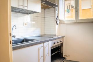 Bari Station Home - 2