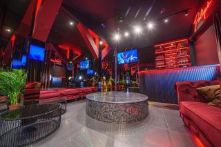 Jacuzzi apartamentai RED penthouse - 6