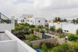 The Serenity Haven by StayJadePrivate PoolLawn - 6