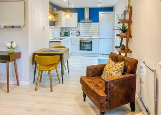 Pant Wilkin Lodges And Equestrian Centre - 4