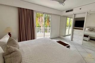 Modern apartment with sea view in Cupecoy - 9