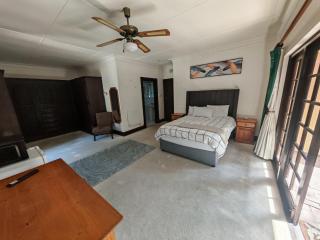 Selbourne Cottages - 4