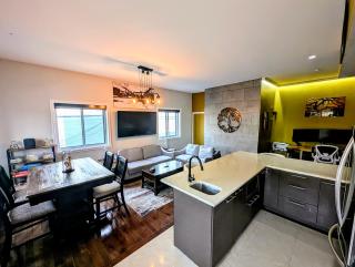 The Modern Stays - 3