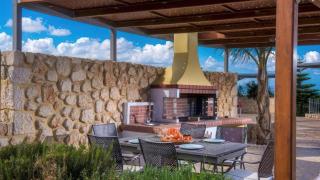 Sunshine Villa with Private Pool by Estia - 5