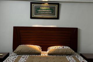 Apartment - Sleeps 2 - Parking - WiFi - 6