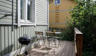 Cozy SELF-SERVICE wooden studio near Aura river, private bath & parking - 0