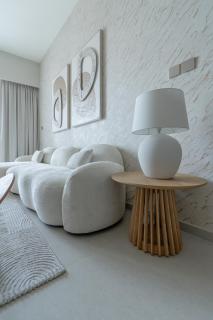 Nasma Luxury stays- Luxury-highfloor-iconic location - 1