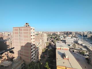 شقه مفروشه جميله جدا بموقع متميز - 2