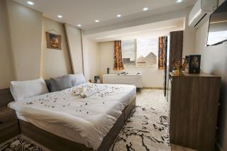 OrientalPyramidsViewInn - 5