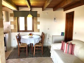 Apartment in natural stone house - 1