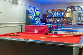 The Grand Burstin Hotel - 1