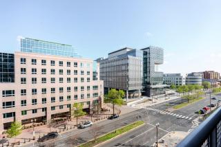 Blueground Ballston pool nr Arlington Cemetery WDC-1061 - 5