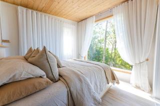 Rainforest Retreat YIN Tiny Home with Ocean Views - 4