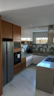 Casa em condomínio com área Gourmet, piscina e garagem - 4