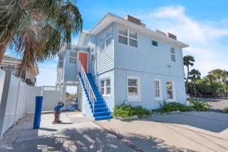 John's Pass-Time Beach Cottage #1 - 0