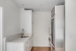 Blueground Hells Kitchen fitness center nr Hudson River Park NYC-1990 - 5