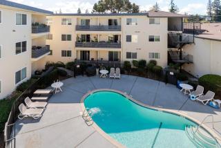 Blueground Edgewood Park pool nr Edgewood Park SFO-2060 - 3