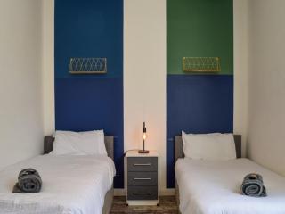 3BR Ensuite Apt - Parking - Ideal for long-Stays - 7