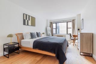 Blueground Midtown East view nr UN Plaza NYC-2114 - 4