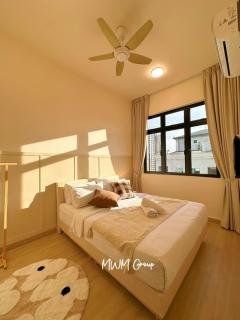 Meldrum Heights Walkable to CIQ By MWM - 6