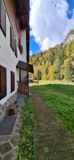 Sasso Bianco Home - Mountain View & Private Parking - 1