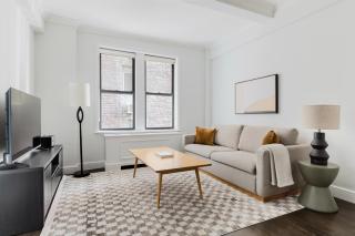 Blueground Lincoln Square fitness nr Central Park NYC-2102 - 0