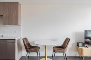 Blueground Lynnwood view nr Lynndale Park SEA-950 - 5