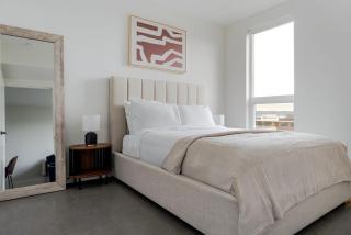 Blueground New Tacoma balcony nr Union Station SEA-955 - 4