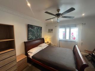 Cairns North private apartment with pool - 2