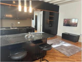 Casa Ferretti Milano - Corso Como - Milano - 1