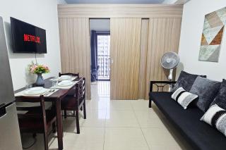 Condo in SM Mall of Asia MOA near NAIA Airport - 4